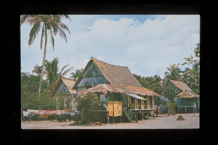 <a href="https://www.roots.gov.sg/Collection-Landing/listing/1045767"><strong>A Malay kampung house</strong></a><br>
2001-04374<br>
Early – mid 20th century<br>
Collection of National Museum of Singapore, National Heritage Board